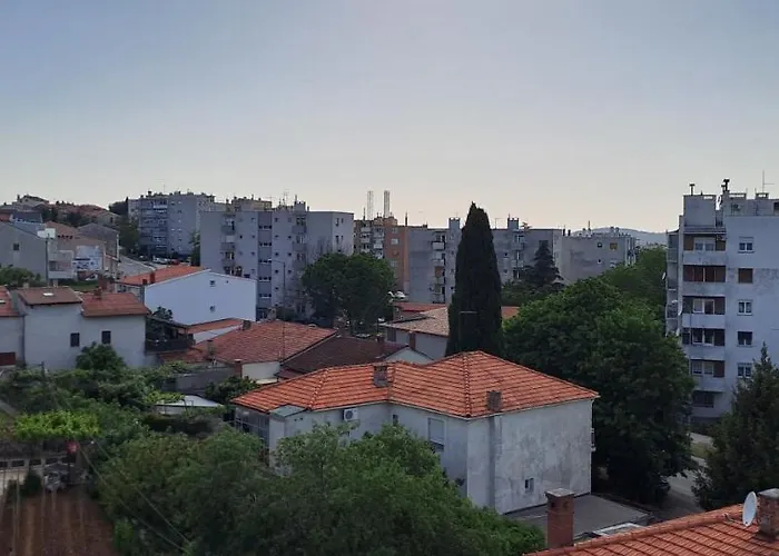 Greenline Pula